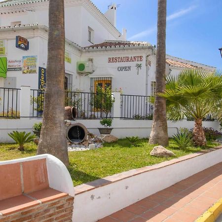 Apt Nerja Chimenea With Ocean View, A/C, & Fiber Lägenhet Exteriör bild