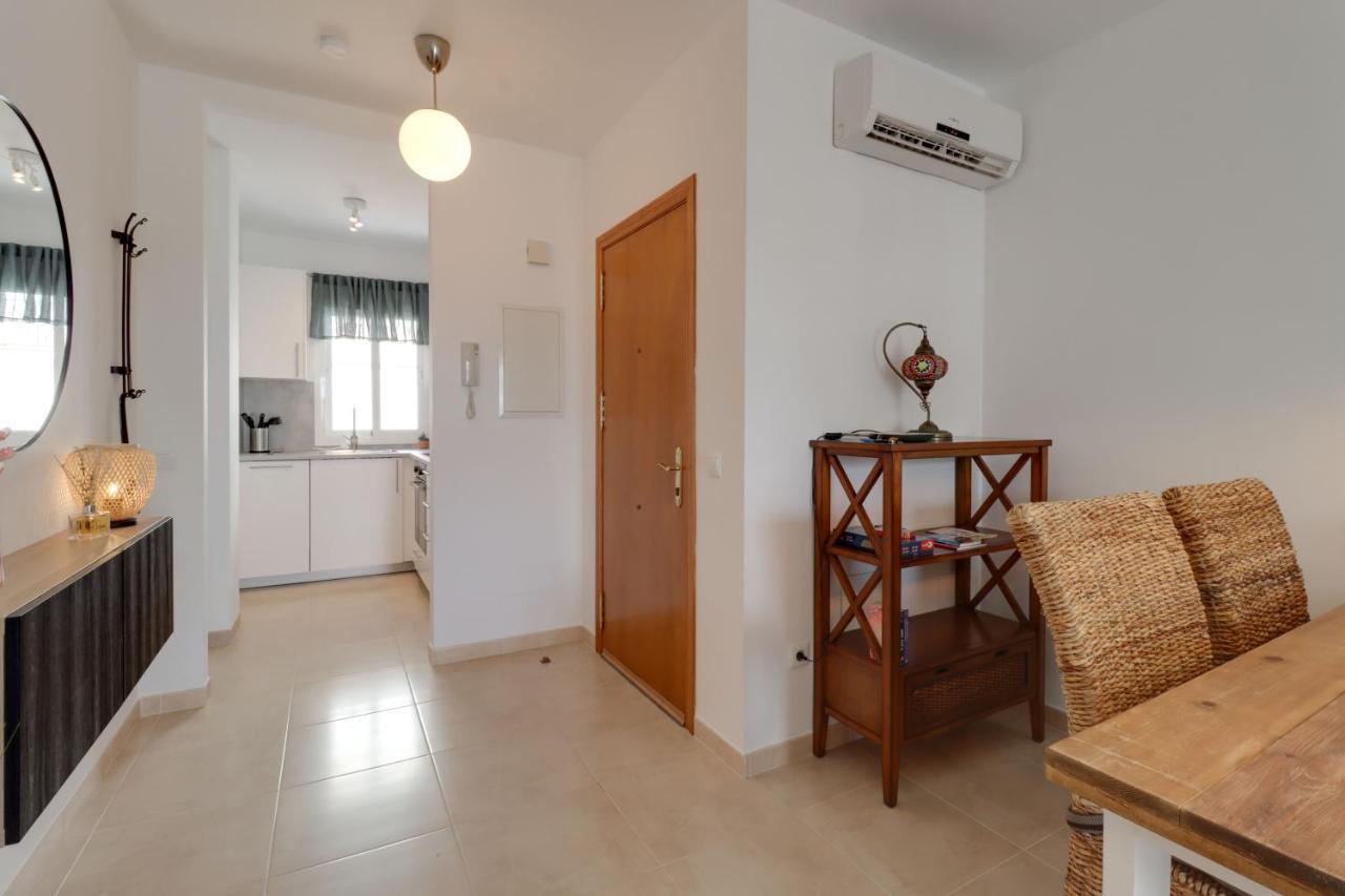 Apt Nerja Chimenea With Ocean View, A/C, & Fiber Lägenhet Exteriör bild
