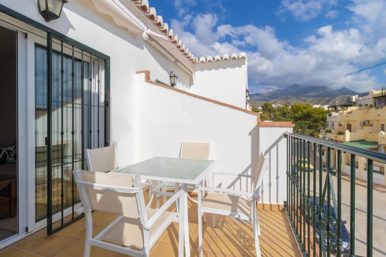 Apt Nerja Chimenea With Ocean View, A/C, & Fiber Lägenhet Exteriör bild